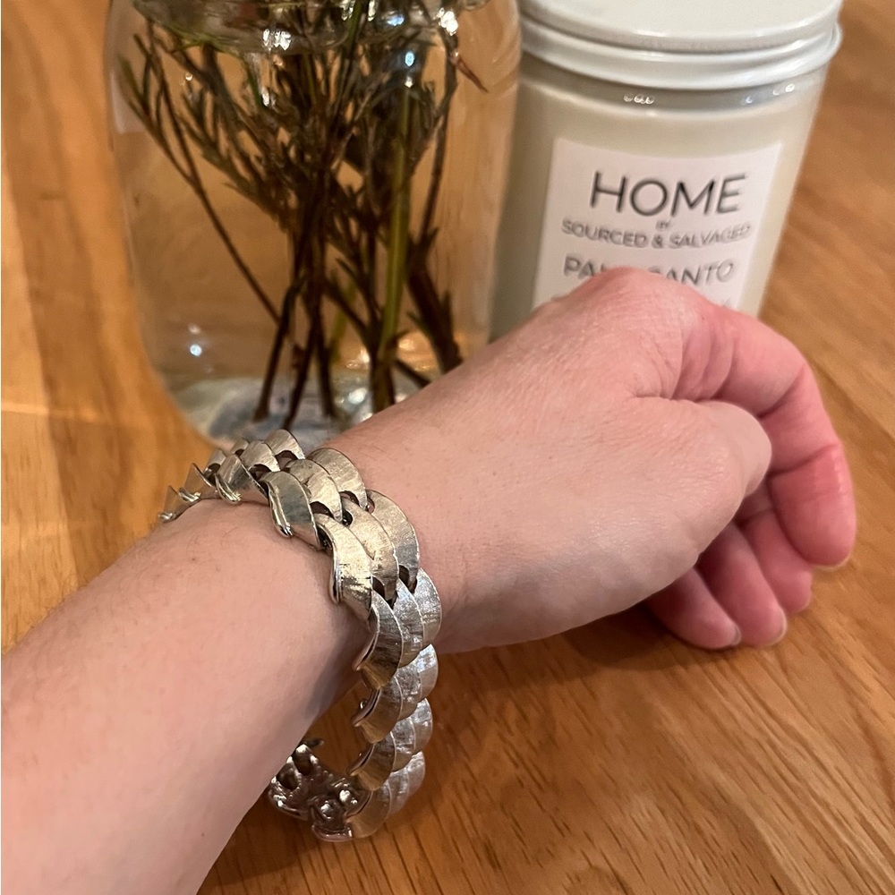 Vintage 1970’s silver tone bracelet